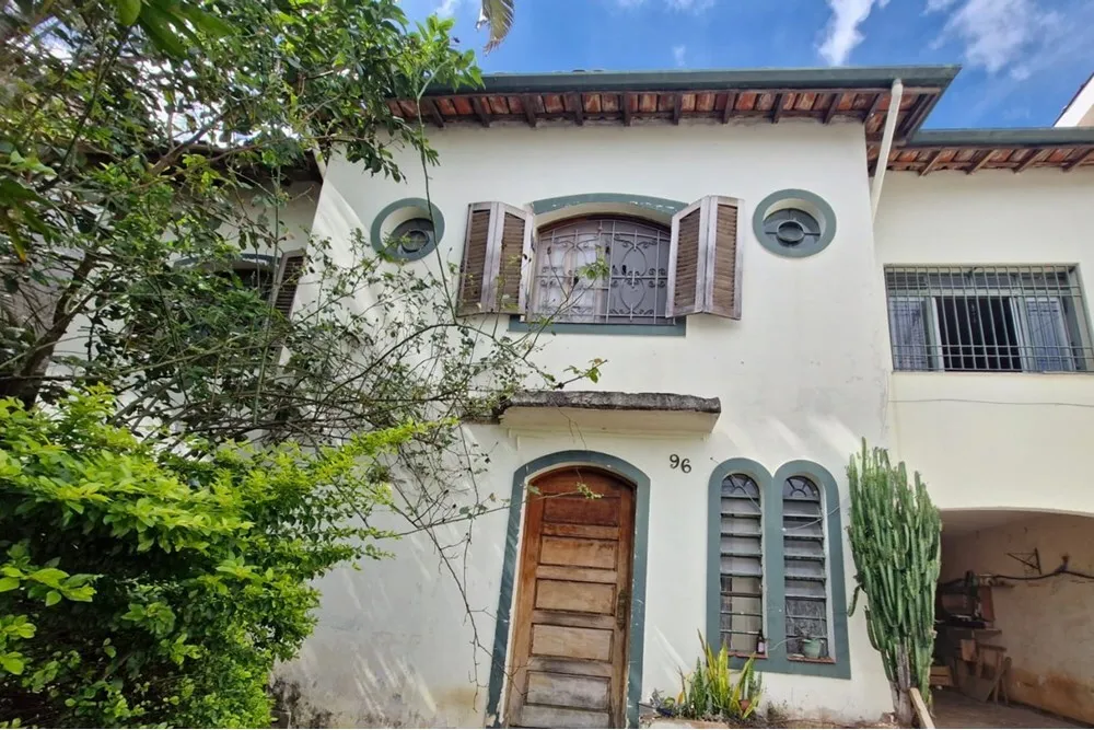 Casa, 5 quartos, 298 m² - Foto 1