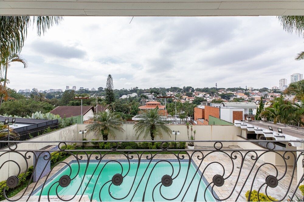 Casa à venda com 4 quartos, 830m² - Foto 8