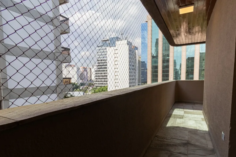 Apartamento, 3 quartos, 209 m² - Foto 2