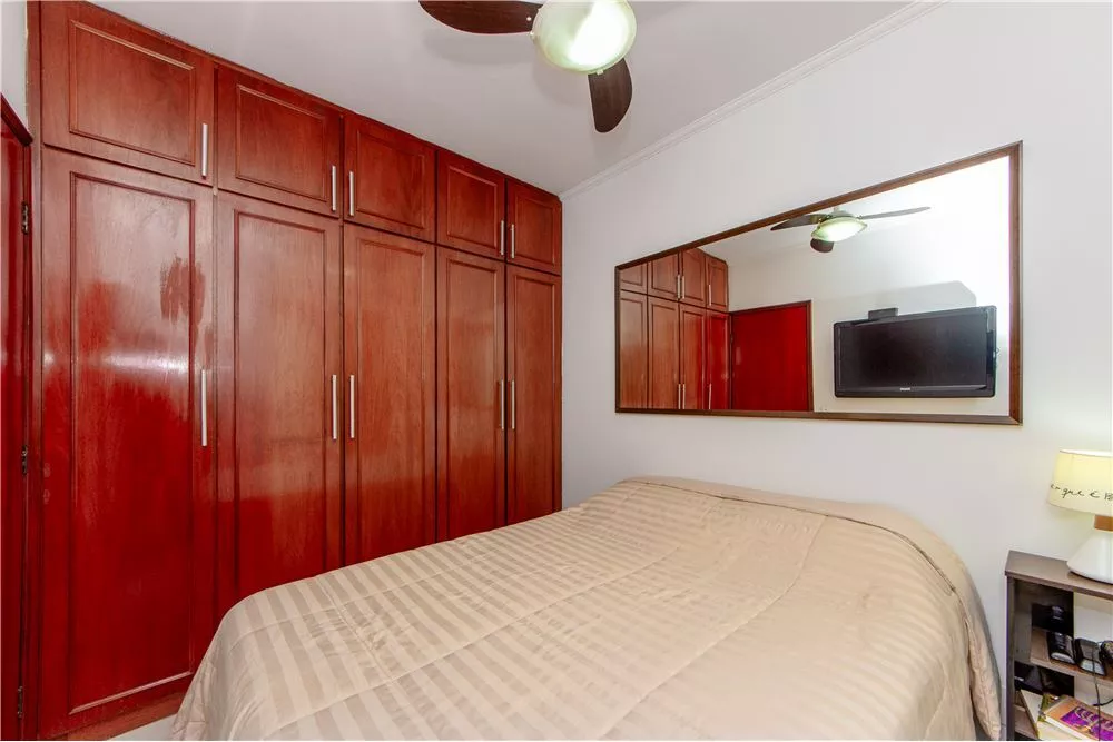 Apartamento à venda com 2 quartos, 63m² - Foto 10