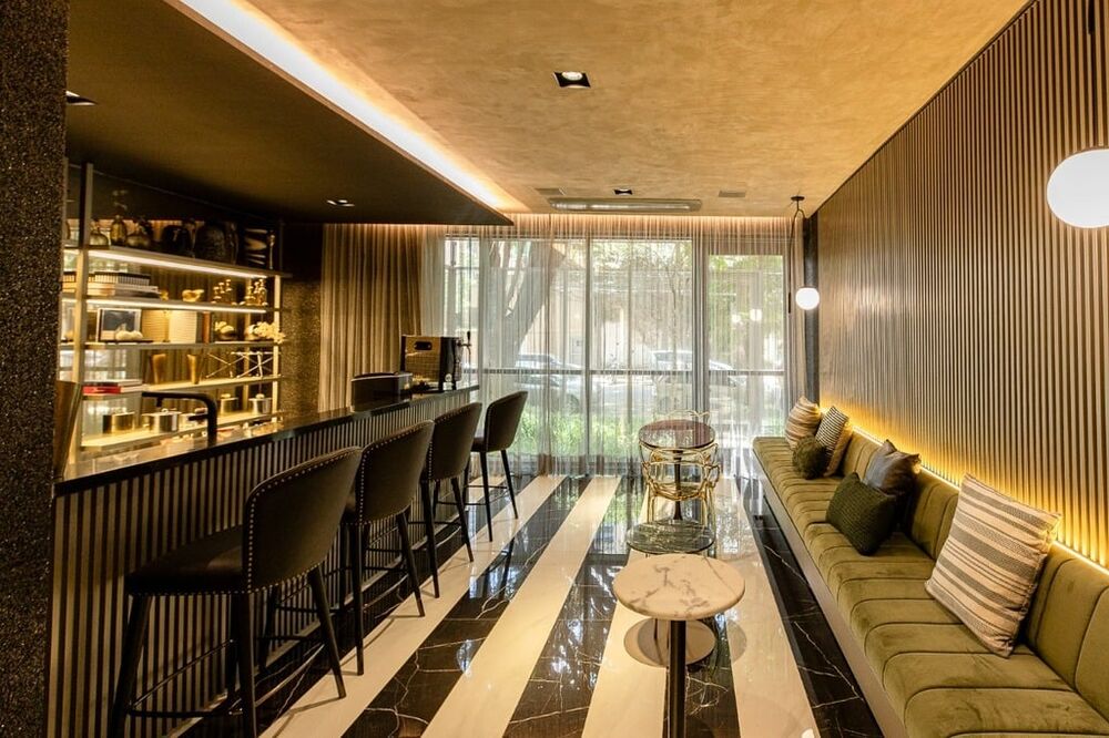 Apartamento à venda com 3 quartos, 158m² - Foto 5