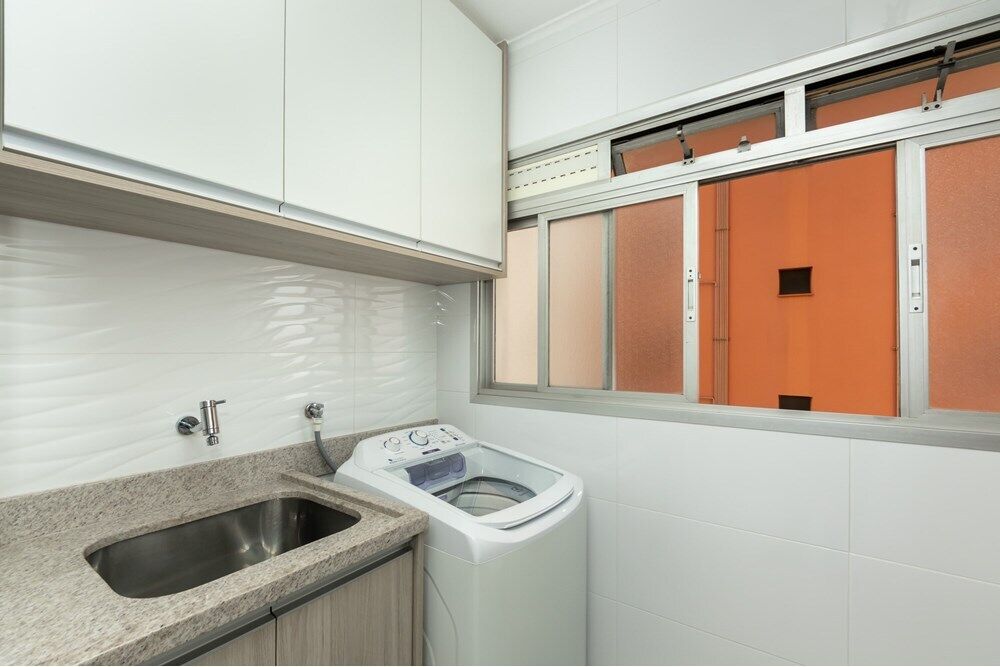 Apartamento à venda com 2 quartos, 67m² - Foto 2