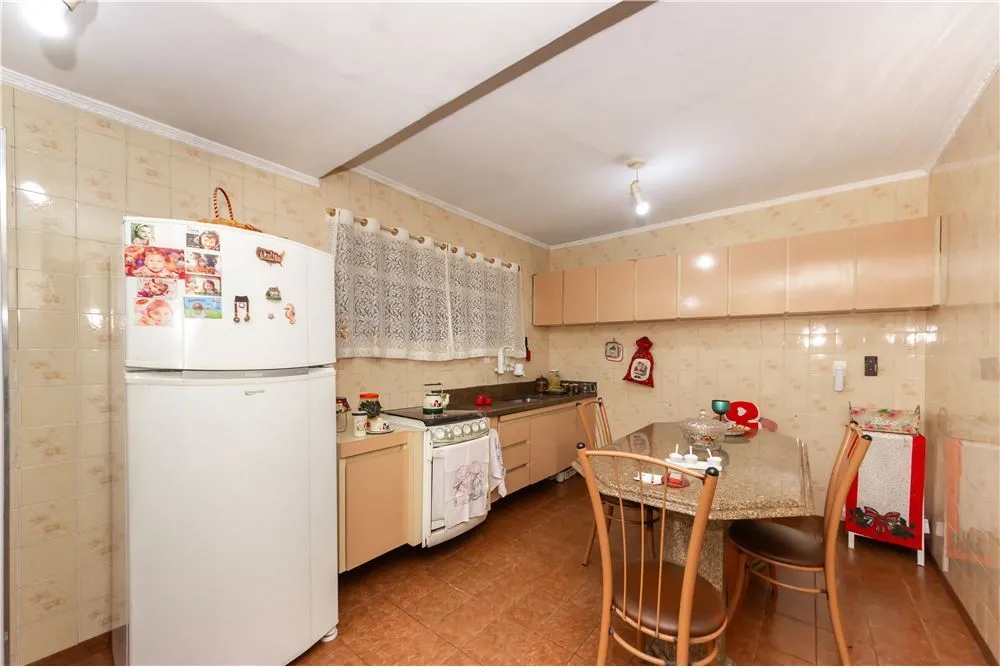 Casa, 5 quartos, 202 m² - Foto 2