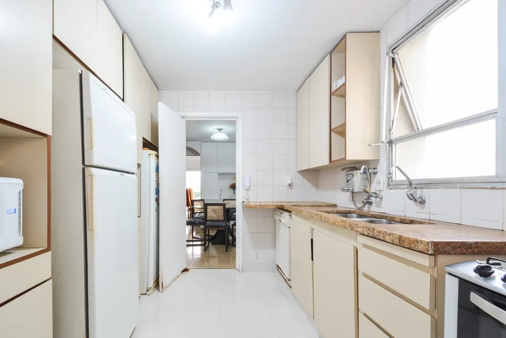 Apartamento, 4 quartos, 204 m² - Foto 4
