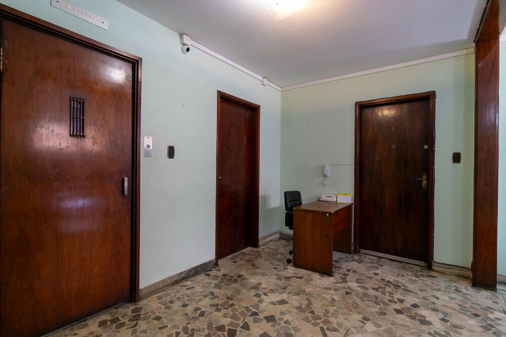 Apartamento à venda com 3 quartos, 144m² - Foto 1