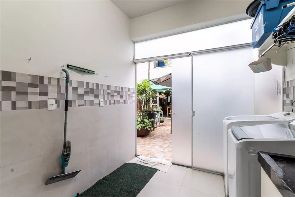 Casa, 4 quartos, 267 m² - Foto 42