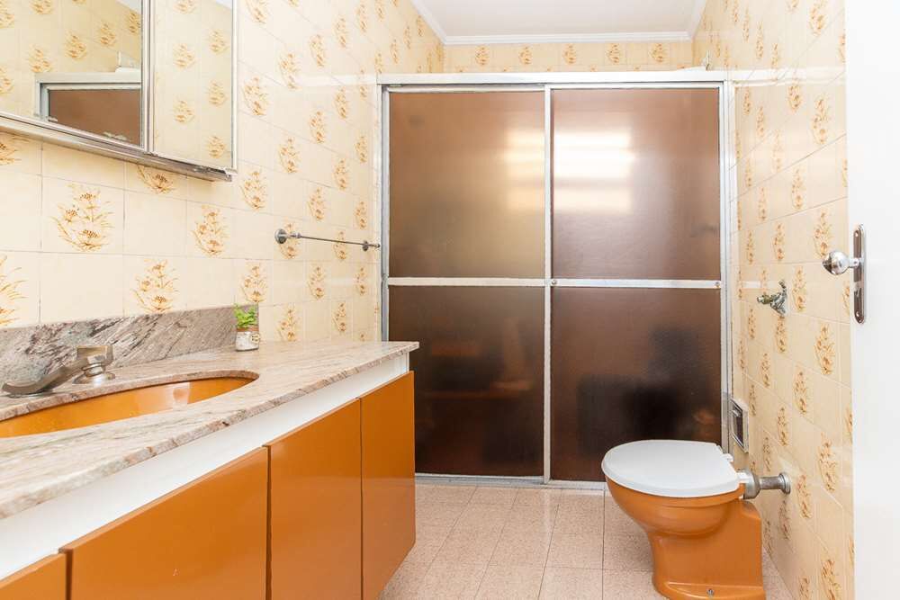 Casa à venda com 4 quartos, 214m² - Foto 2