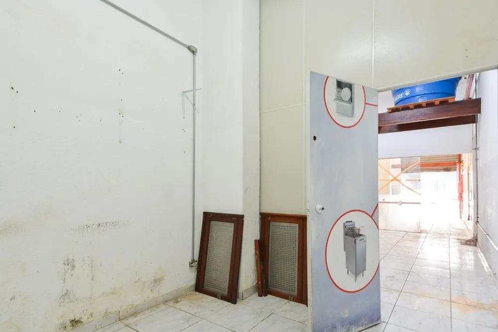 Prédio Inteiro, 54 m² - Foto 1