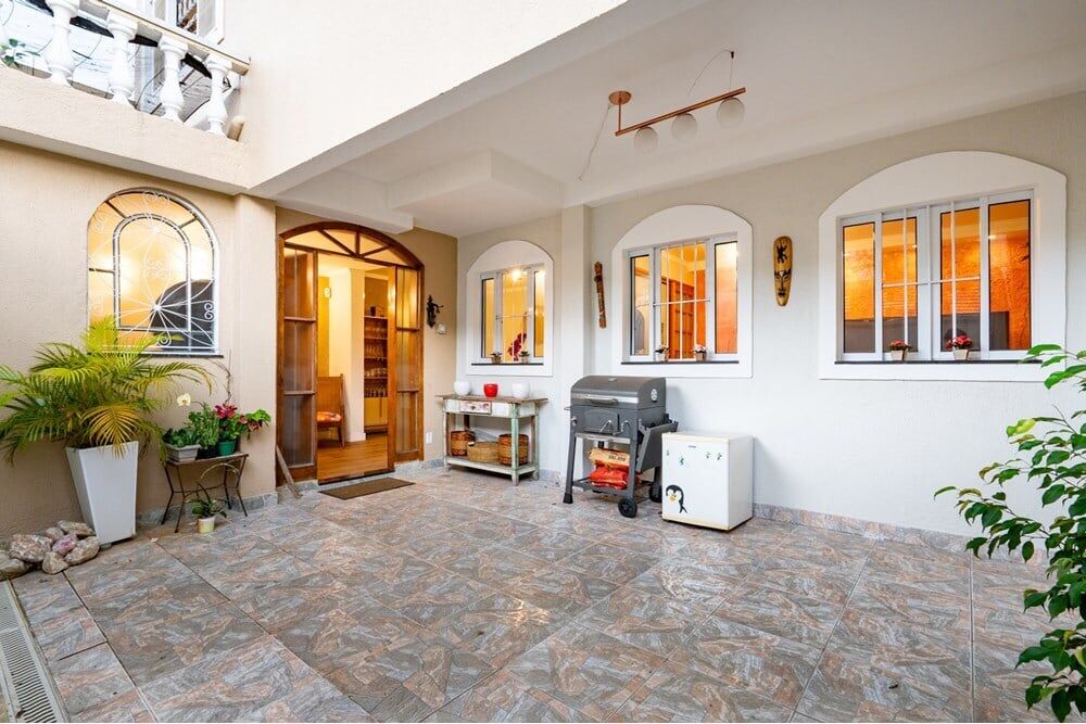 Casa, 3 quartos, 240 m² - Foto 4
