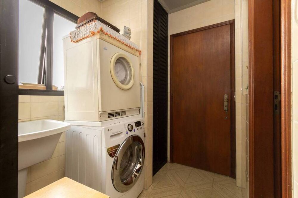Apartamento, 4 quartos, 136 m² - Foto 2