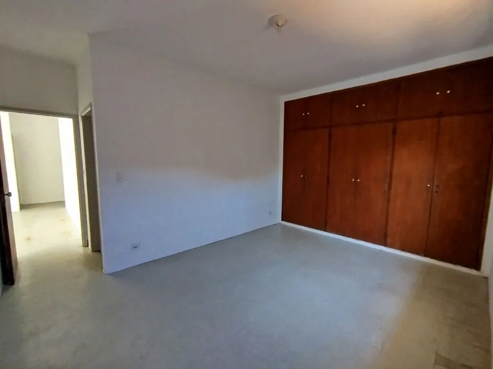 Casa, 3 quartos, 281 m² - Foto 1
