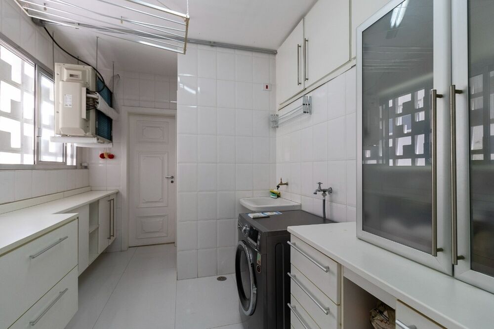 Apartamento, 3 quartos, 224 m² - Foto 2