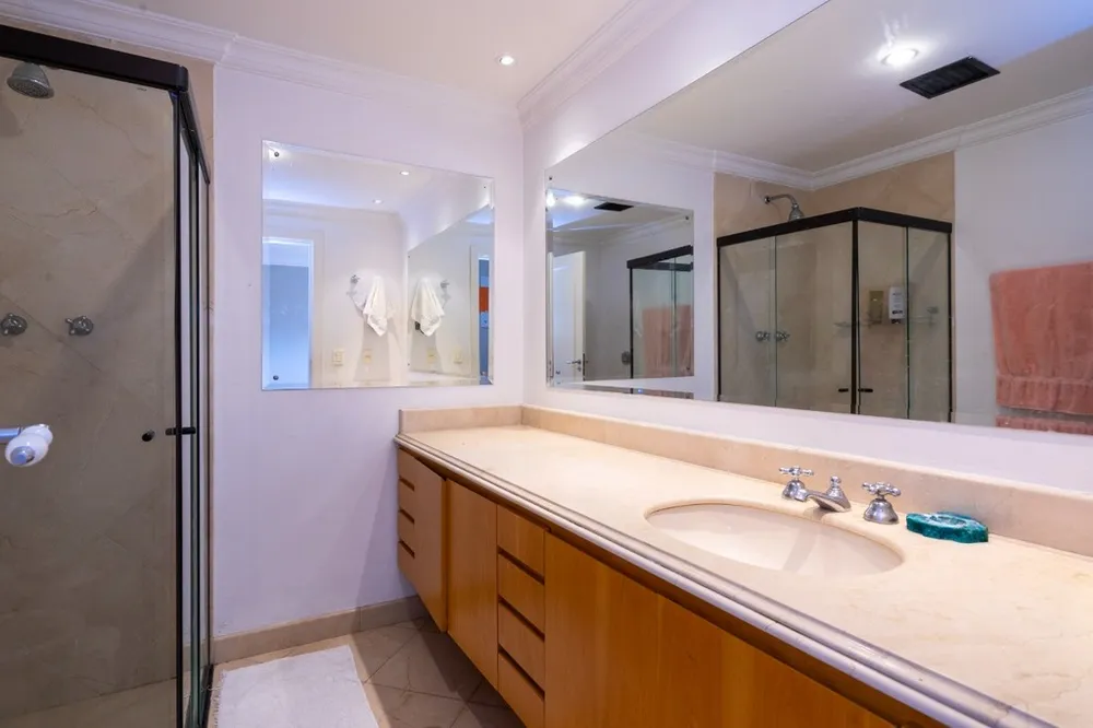 Apartamento, 4 quartos, 259 m² - Foto 2