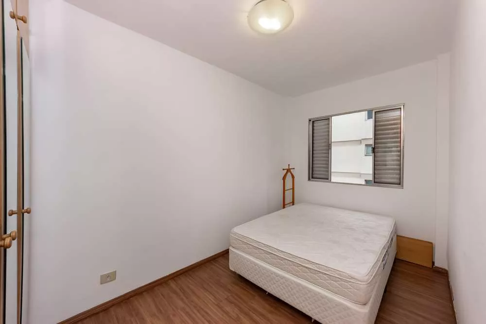 Apartamento à venda com 1 quarto, 42m² - Foto 8