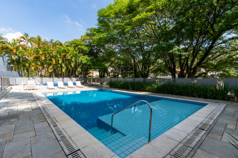 Apartamento, 3 quartos, 232 m² - Foto 2