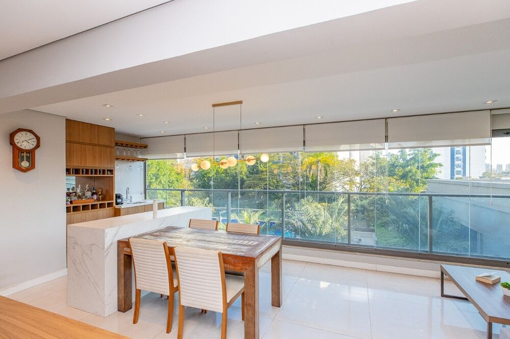 Apartamento à venda com 3 quartos, 165m² - Foto 4