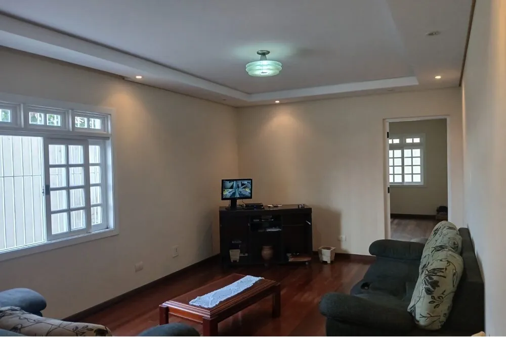 Casa, 4 quartos, 297 m² - Foto 1