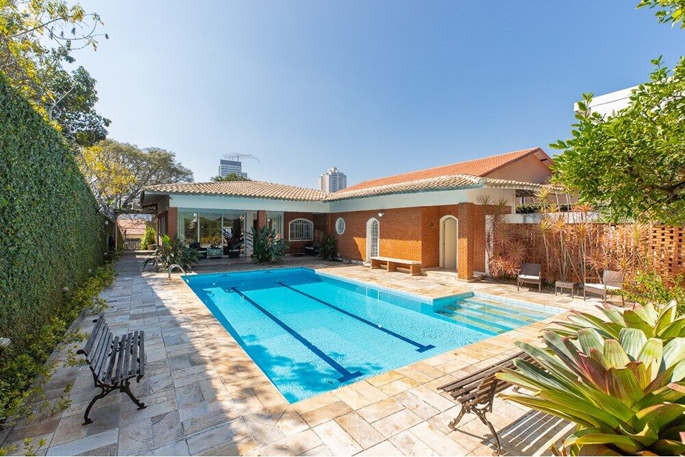 Casa, 5 quartos, 582 m² - Foto 1
