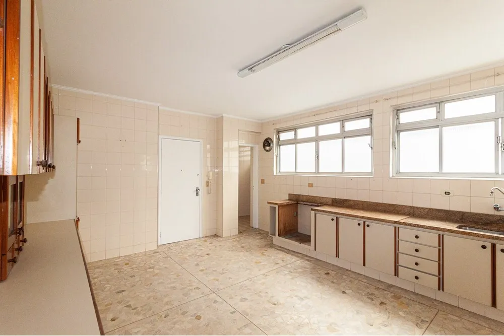 Apartamento, 3 quartos, 172 m² - Foto 2