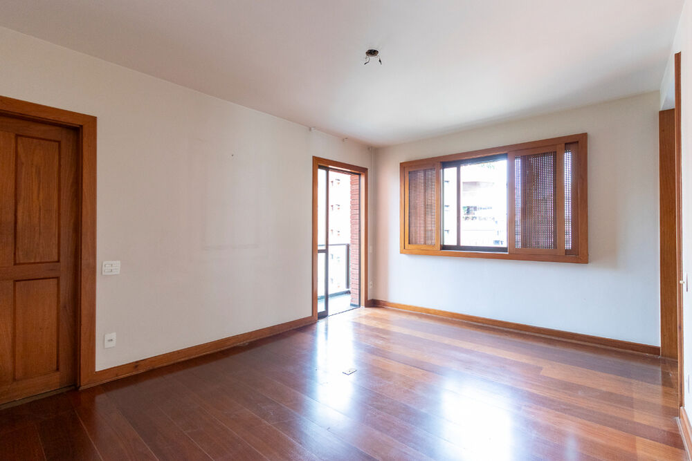 Apartamento, 3 quartos, 325 m² - Foto 1