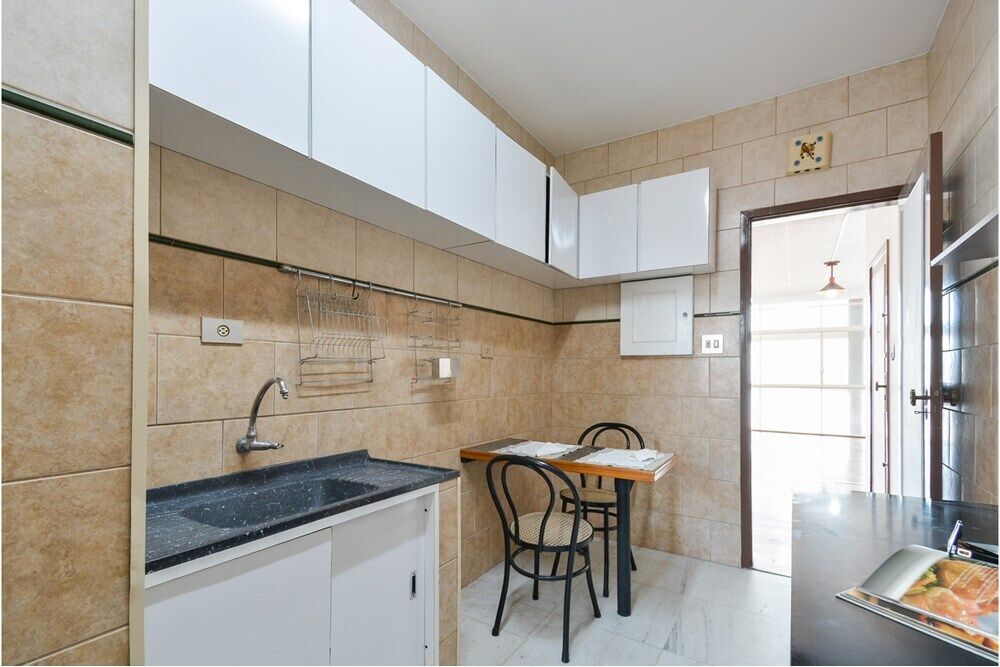 Apartamento à venda com 2 quartos, 150m² - Foto 4