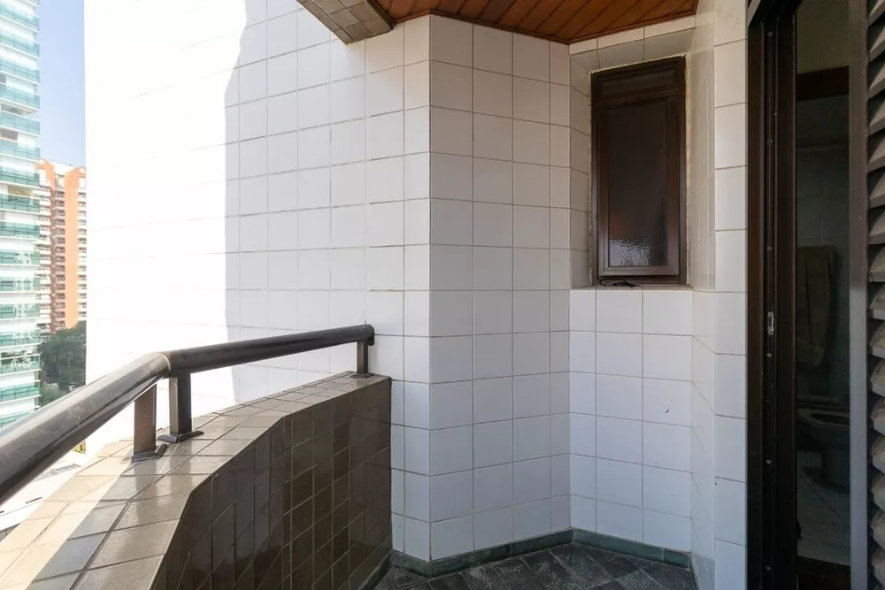 Apartamento, 3 quartos, 122 m² - Foto 2