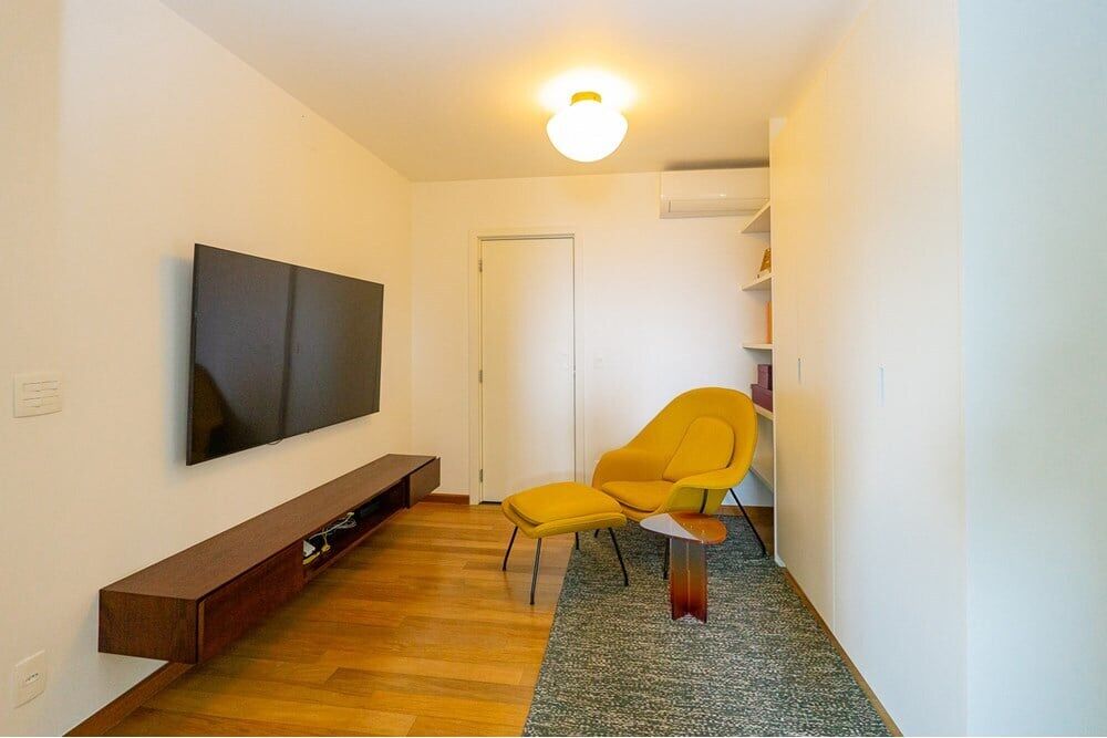 Apartamento, 3 quartos, 218 m² - Foto 2