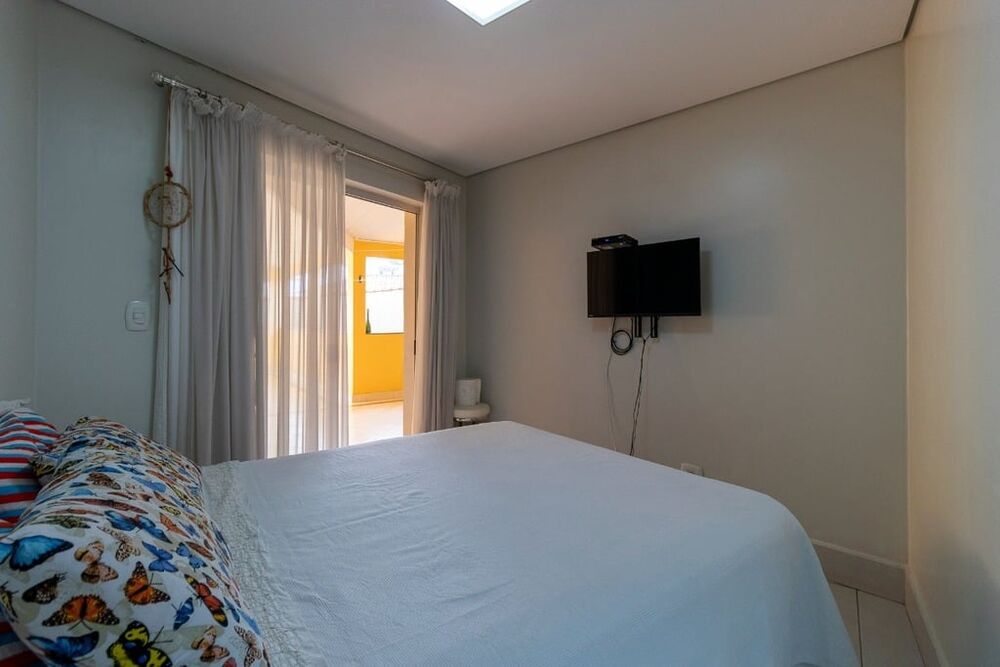 Casa, 3 quartos, 220 m² - Foto 2