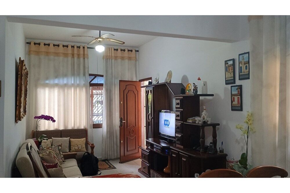 Casa, 3 quartos, 166 m² - Foto 2
