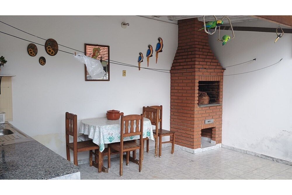 Casa, 3 quartos, 166 m² - Foto 1
