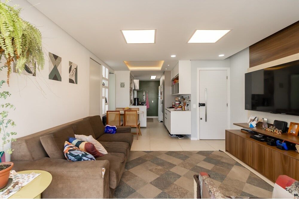 Apartamento à venda com 3 quartos, 96m² - Foto 8