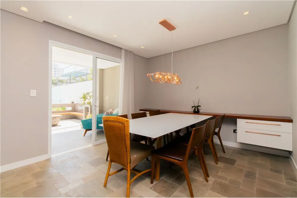 Casa, 4 quartos, 660 m² - Foto 1