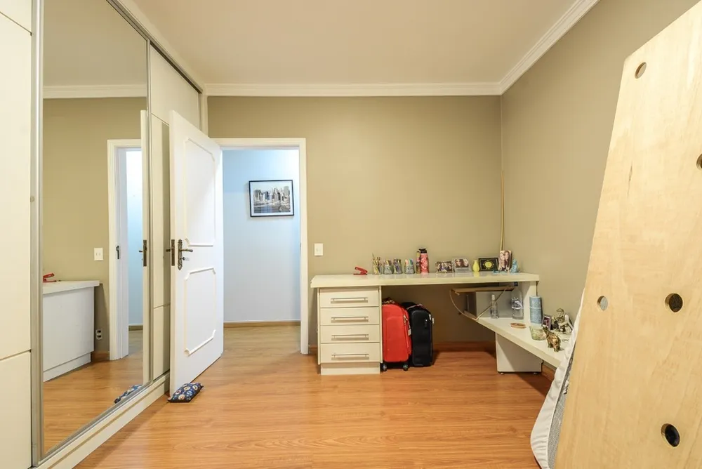 Casa, 3 quartos, 215 m² - Foto 3