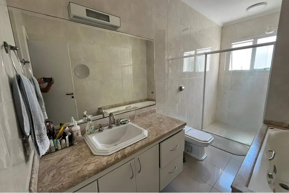 Casa, 3 quartos, 208 m² - Foto 1