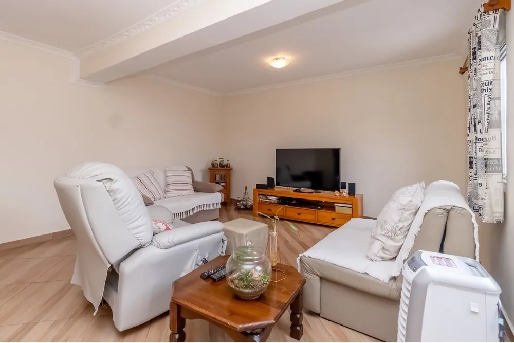 Casa, 3 quartos, 206 m² - Foto 4