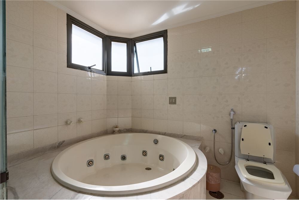 Apartamento, 4 quartos, 214 m² - Foto 8