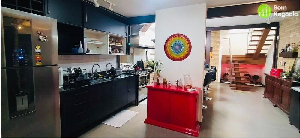 Sobrado, 3 quartos, 170 m² - Foto 2