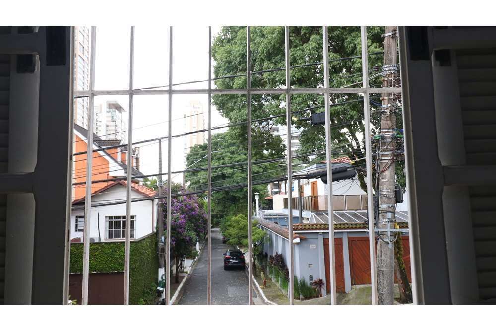 Casa, 4 quartos, 200 m² - Foto 1