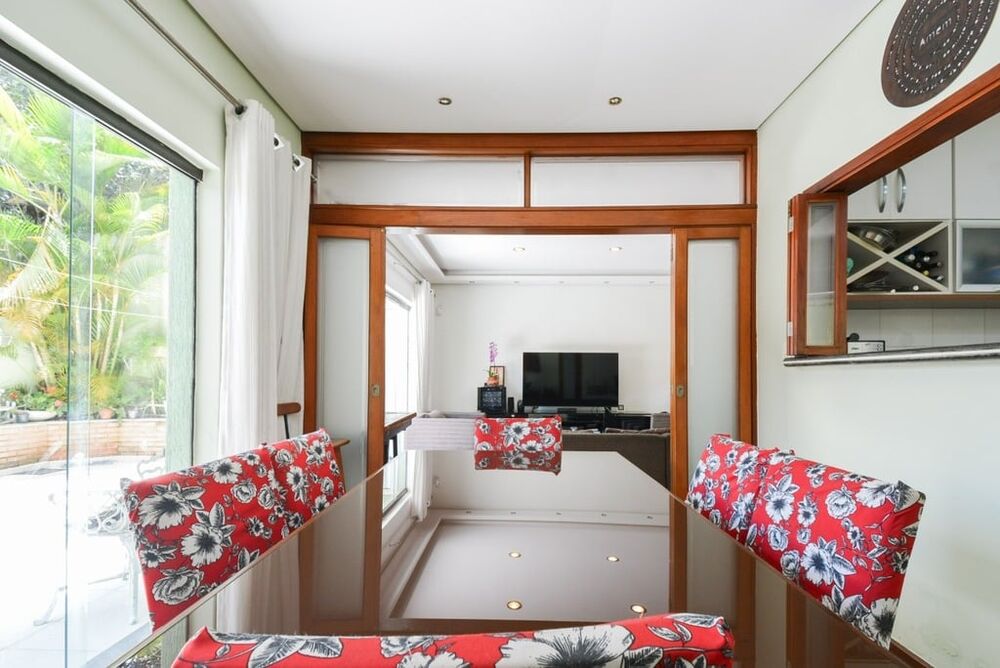 Casa, 3 quartos, 216 m² - Foto 4