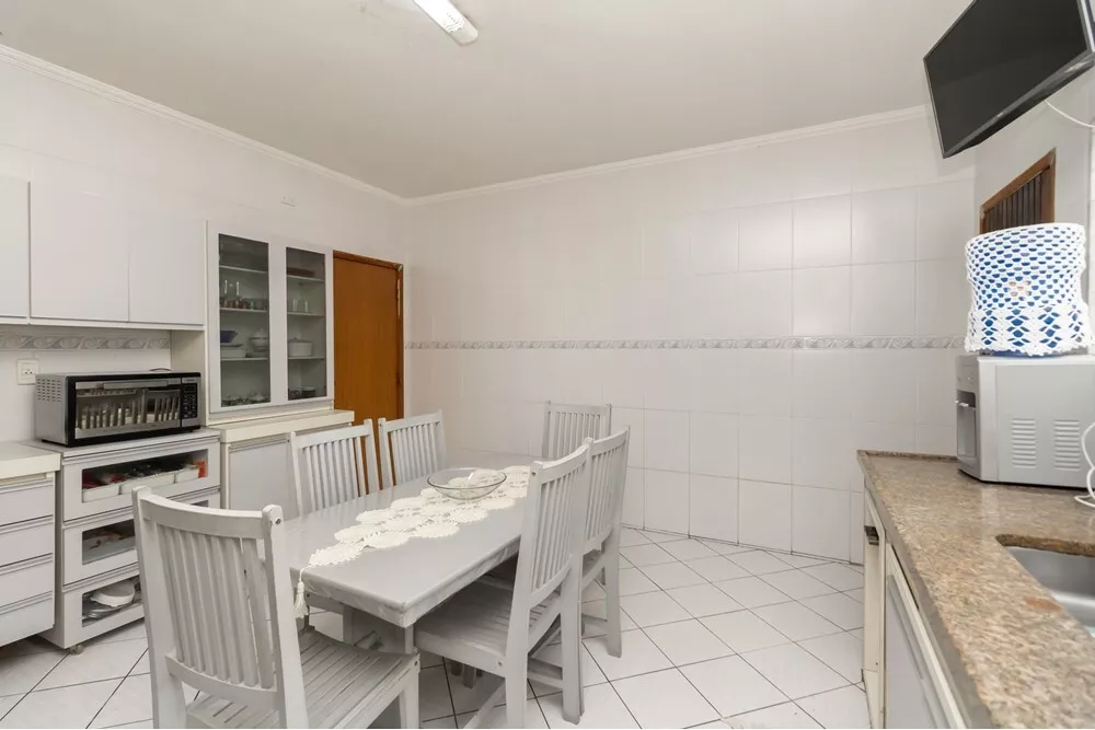 Casa, 3 quartos, 190 m² - Foto 13