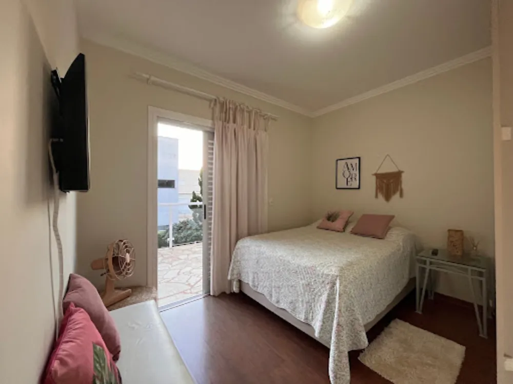 Casa de Condomínio, 4 quartos - Foto 1