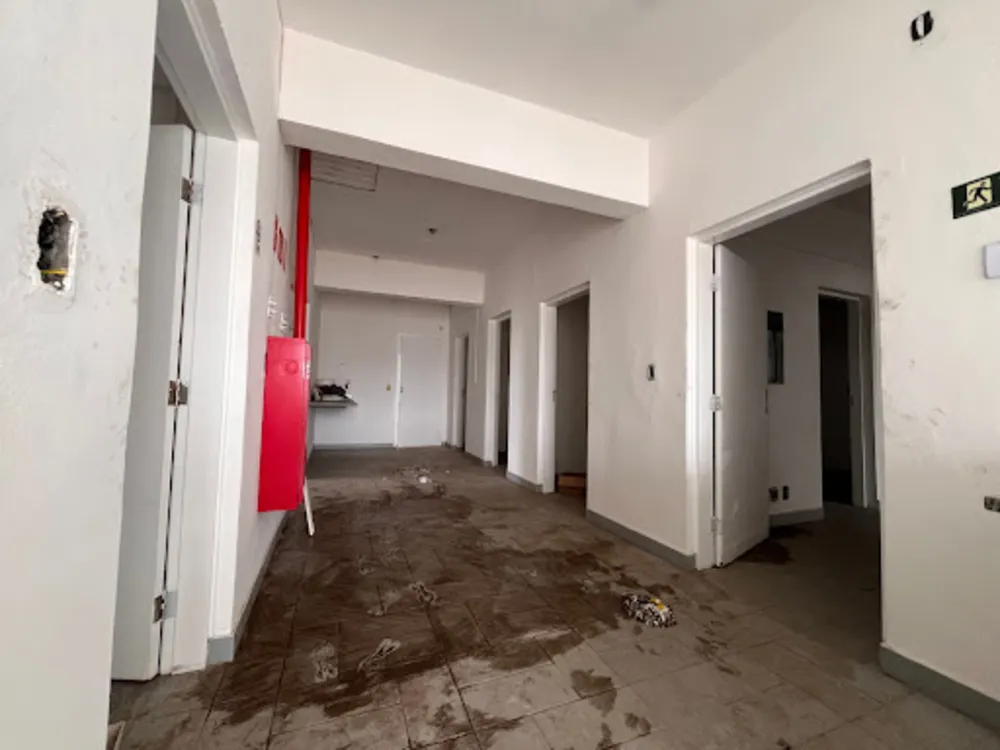 Prédio Inteiro, 1000 m² - Foto 1
