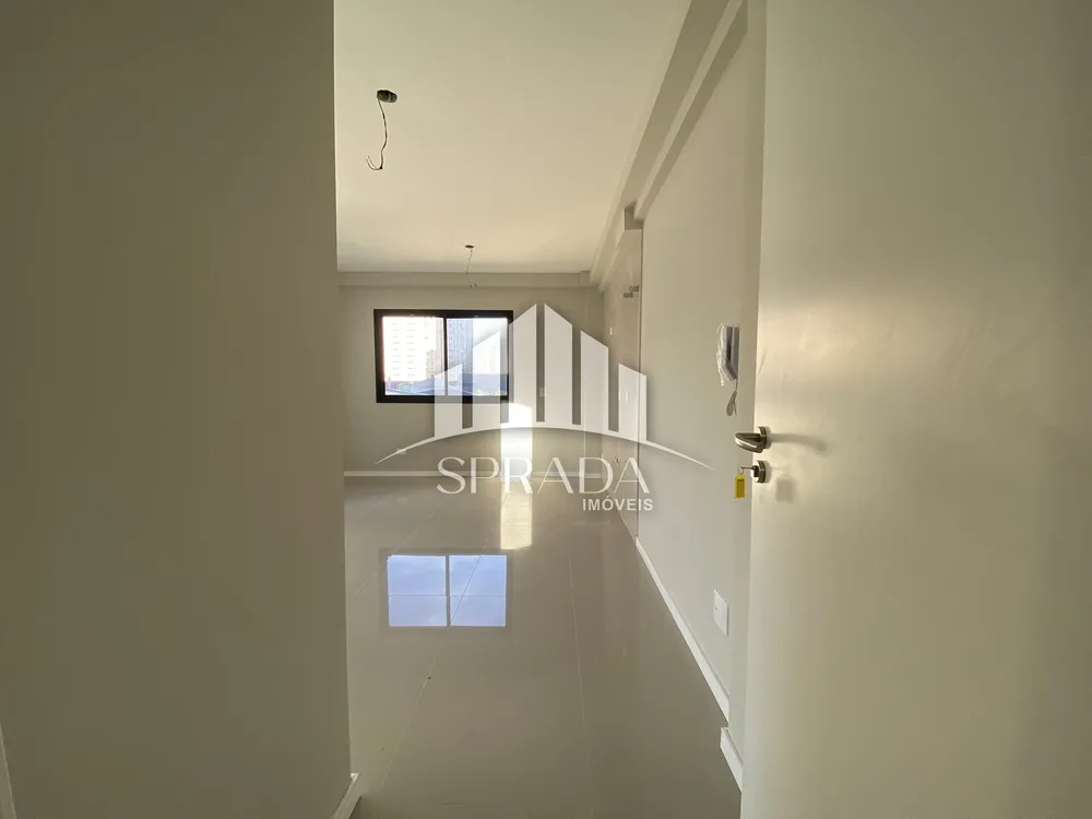 Apartamento, 1 quarto, 27 m² - Foto 1