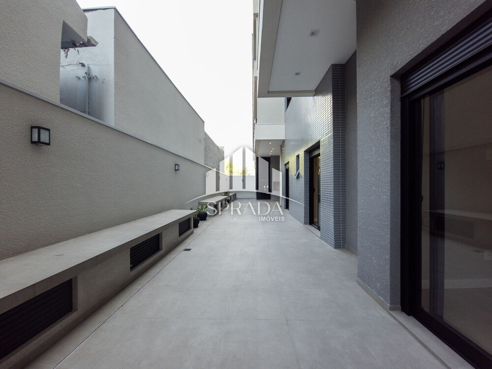 Apartamento à venda com 3 quartos, 116m² - Foto 1
