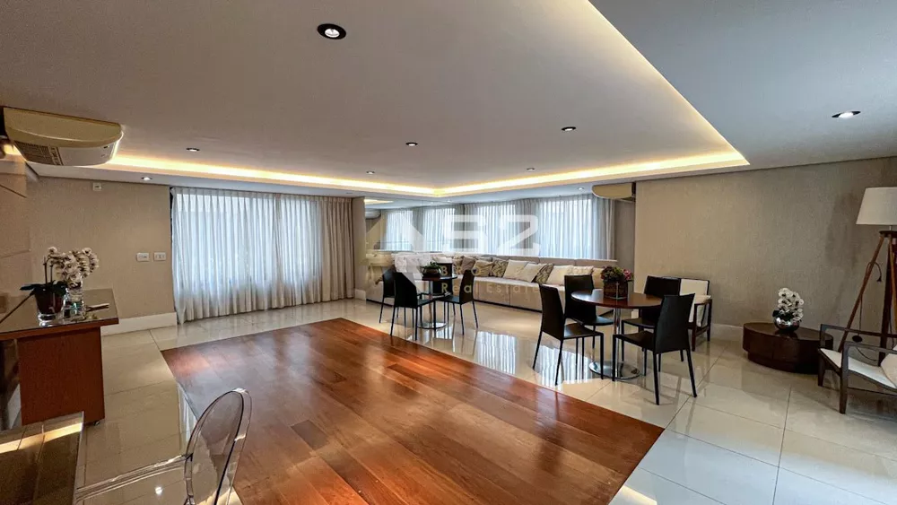 Cobertura, 3 quartos, 323 m² - Foto 1
