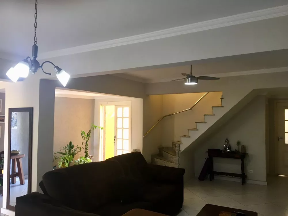 Casa, 4 quartos, 134 m² - Foto 2