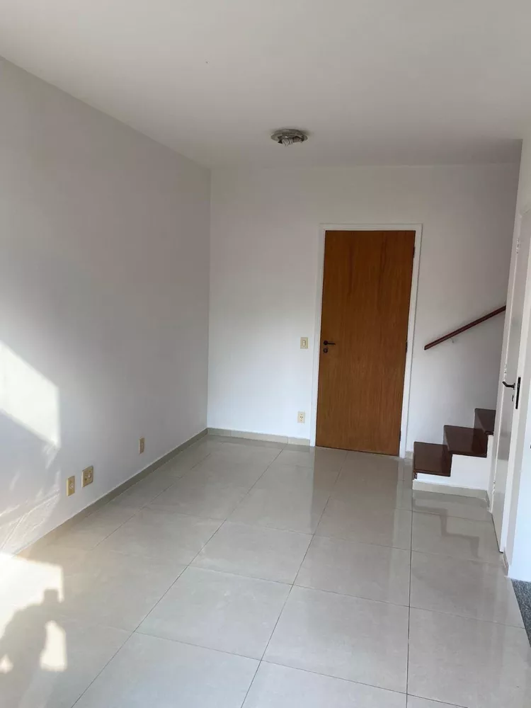 Apartamento à venda com 1 quarto, 45m² - Foto 7