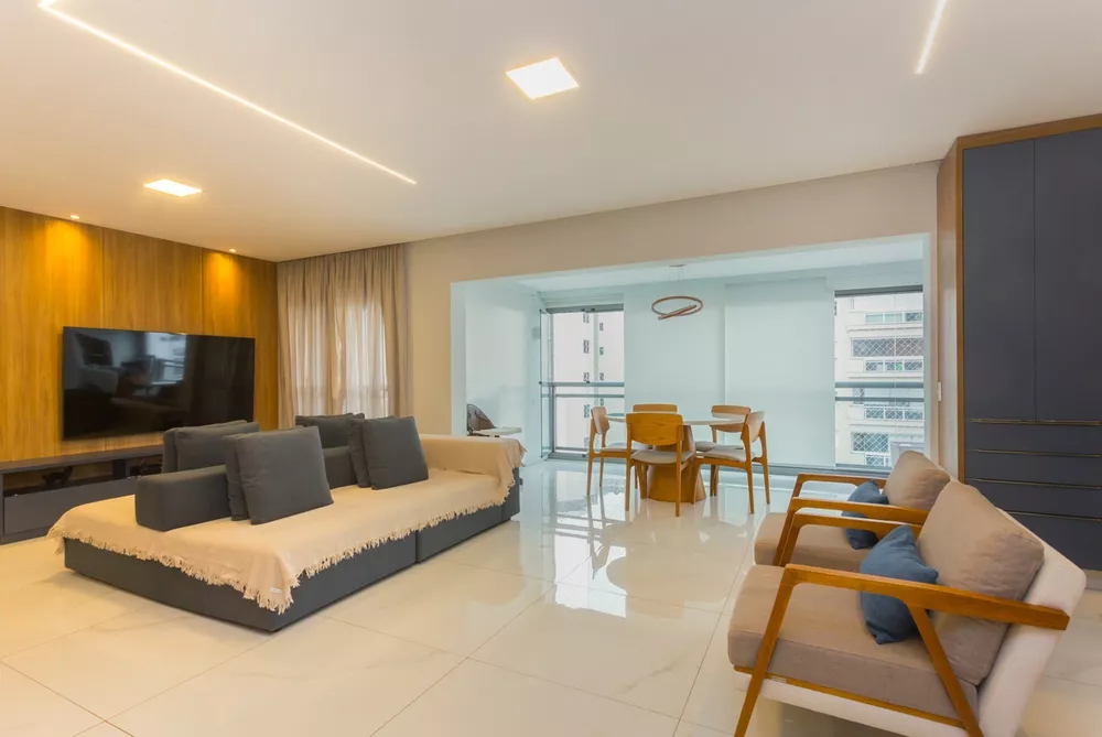 Apartamento, 3 quartos, 147 m² - Foto 1