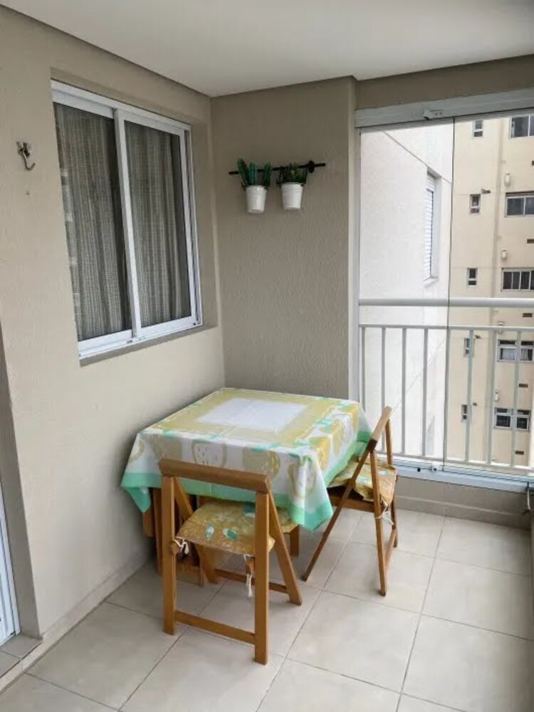 Apartamento para alugar com 3 quartos, 76m² - Foto 2