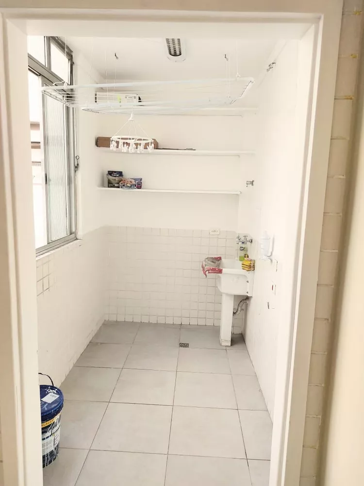 Apartamento à venda com 2 quartos, 75m² - Foto 4